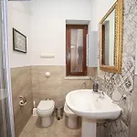 Apartament Con Terrazza Al Centro Storico. Palermo