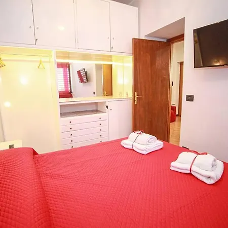 아파트 Con Terrazza Al Centro Storico.